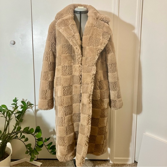 Apparis Tikka Butterscotch Checkerboard Coat - Picture 2 of 10